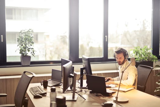 Cloud web hosting